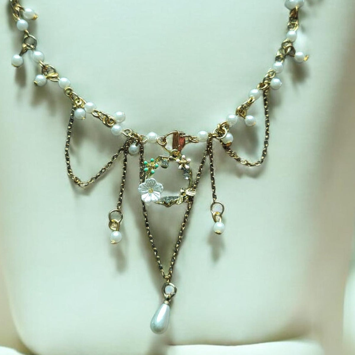 ✨ Statement Pearl Necklace ✨